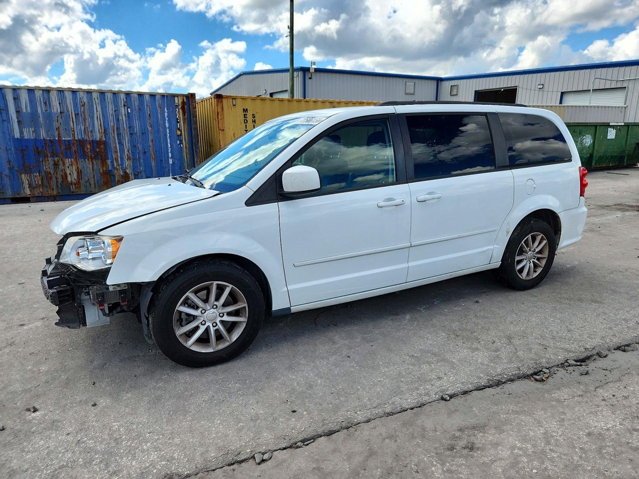 2015 DODGE CARAVAN SXT | 2C4RDGCG2FR689292 | UPCARS