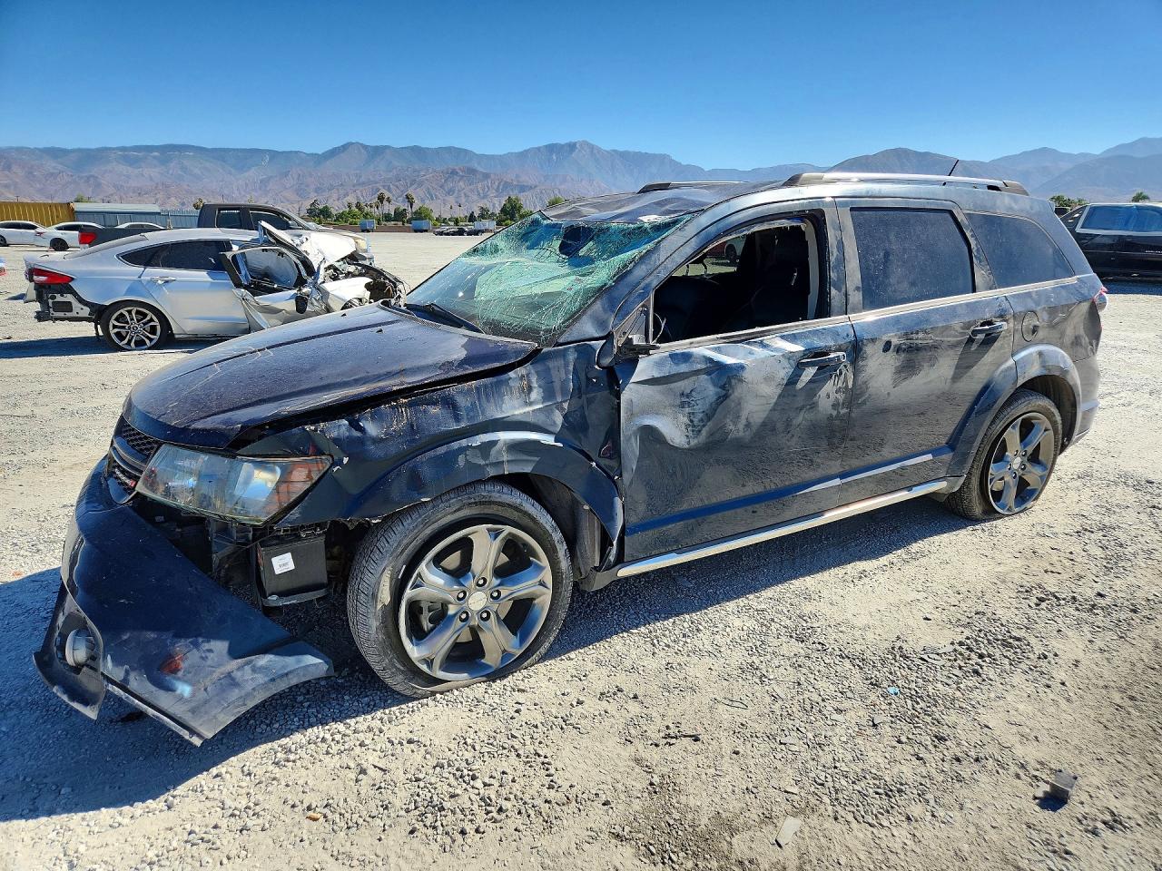 2015 DODGE JOURNEY CROSSROAD | 3C4PDCGB2FT752841 | UPCARS
