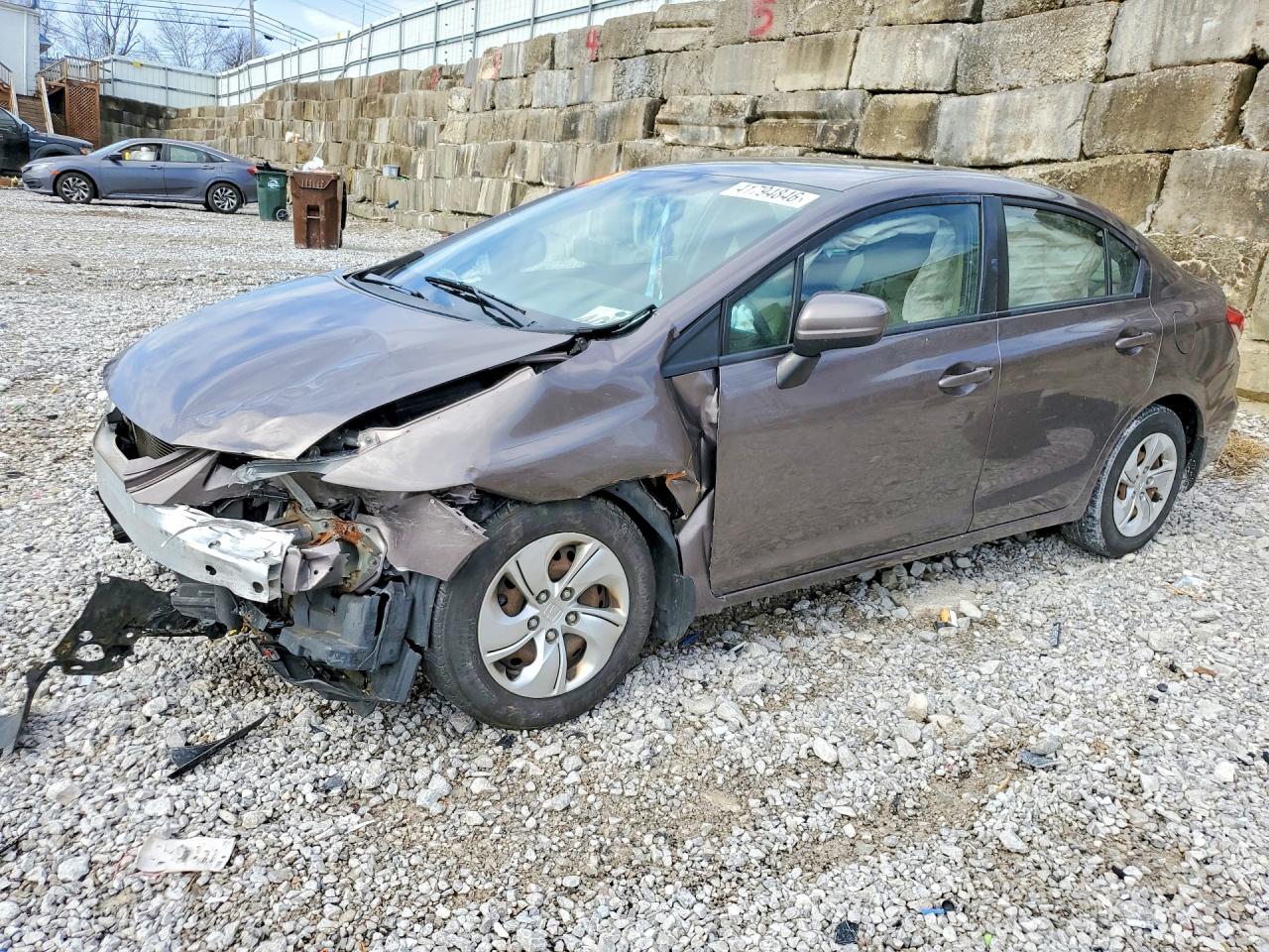 2015 HONDA CIVIC LX | 19XFB2F56FE024080 | UPCARS