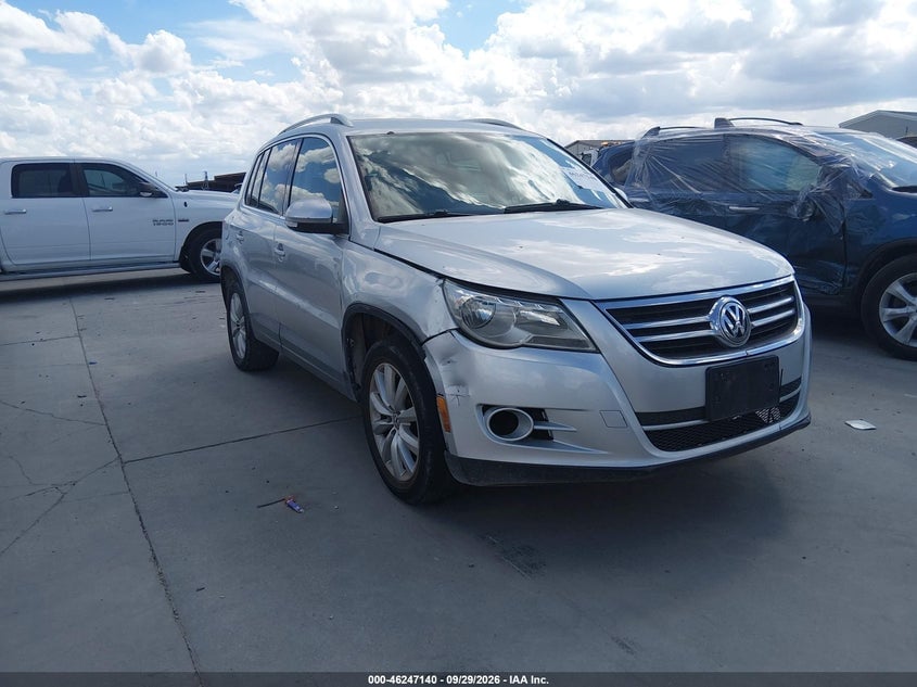 2011 VOLKSWAGEN TIGUAN SE | WVGAV7AX1BW543752 | UPCARS
