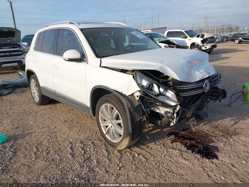 2016 VOLKSWAGEN TIGUAN SE | WVGAV7AX4GW507271 | UPCARS