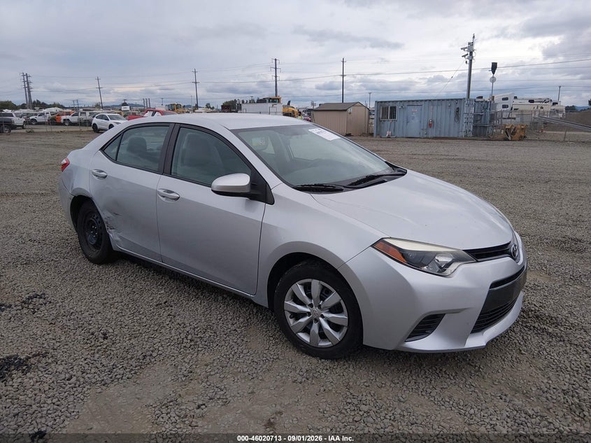 2015 TOYOTA COROLLA LE | 5YFBURHE0FP189216 | UPCARS