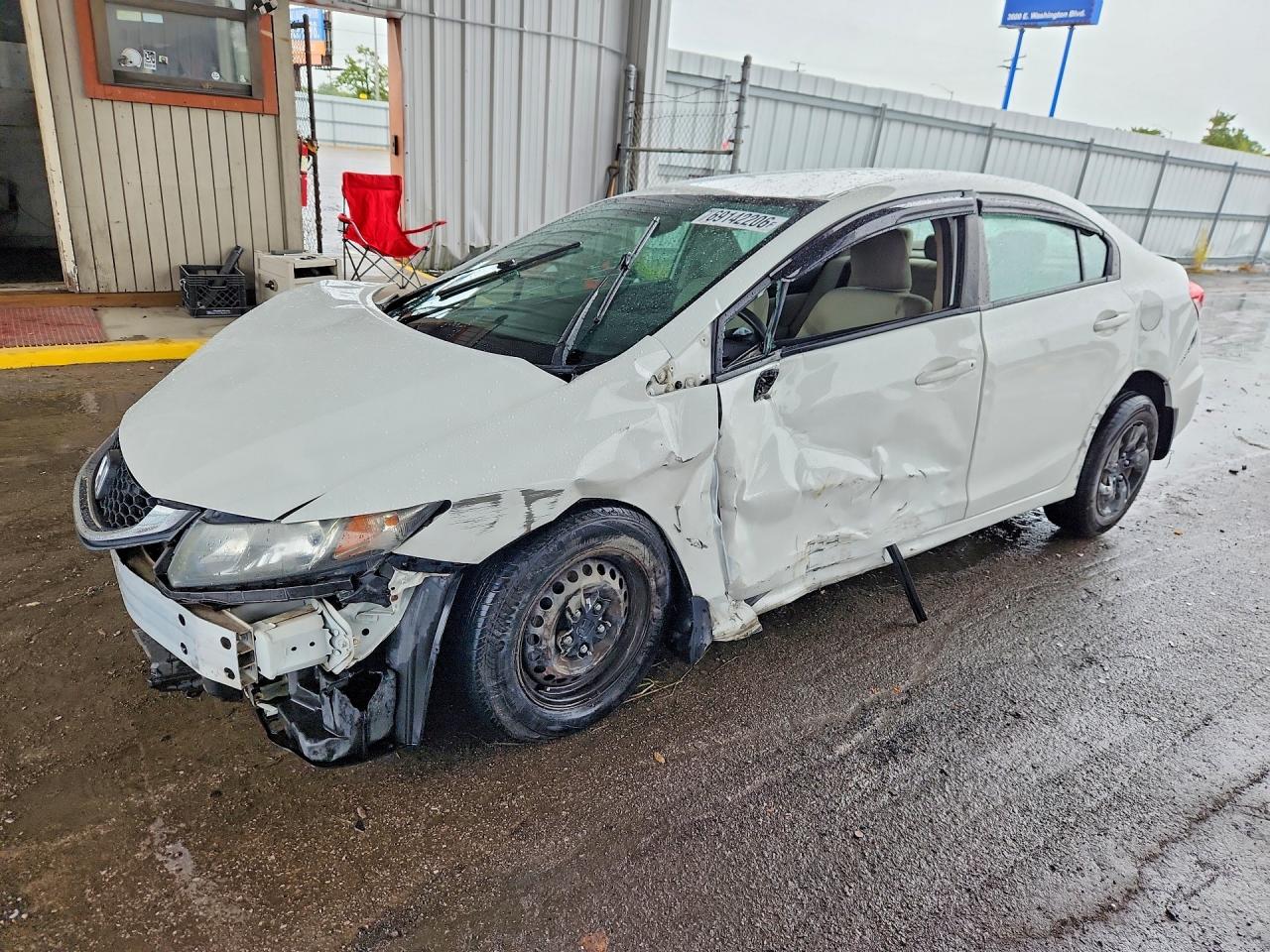 2015 HONDA CIVIC LX | 19XFB2F52FE111863 | UPCARS