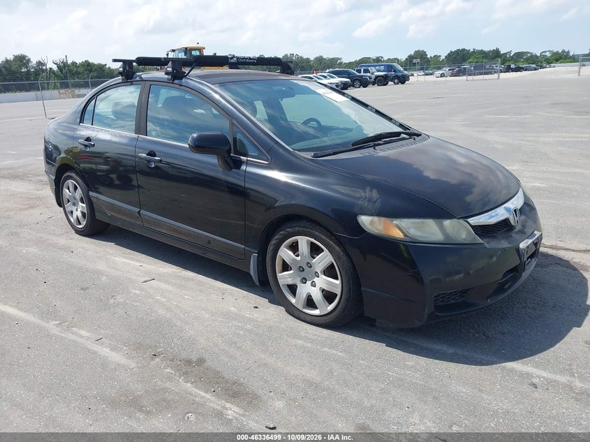 2010 HONDA CIVIC LX | 19XFA1F58AE064473 | UPCARS