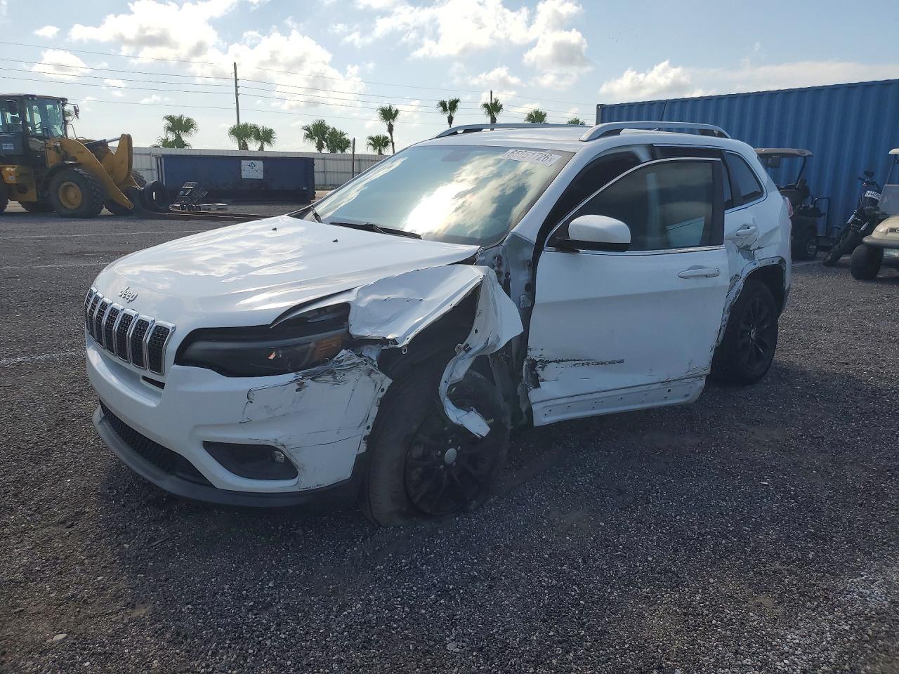 2019 JEEP CHEROKEE LATITUDE | 1C4PJLCX9KD144051 | UPCARS