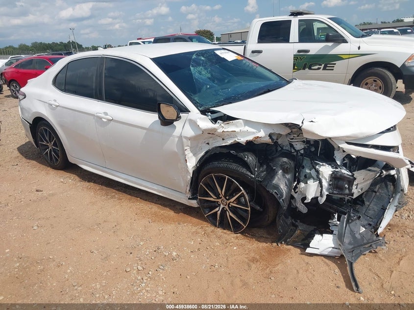 2024 TOYOTA CAMRY SE | 4T1G11AK2RU892450 | UPCARS