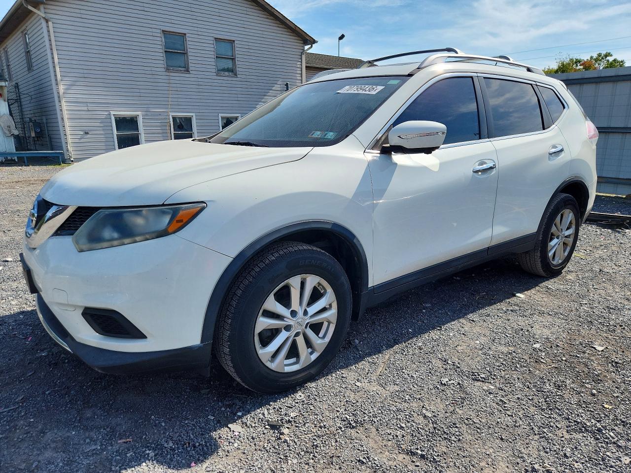2015 NISSAN ROGUE SV | 5N1AT2MV6FC895817 | UPCARS