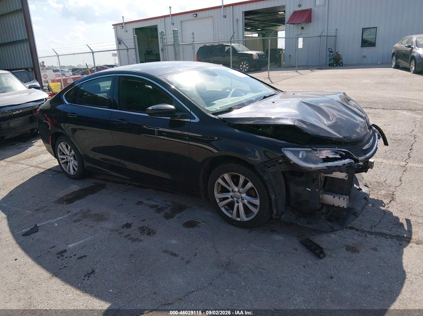 2015 CHRYSLER 200 LIMITED | 1C3CCCAB2FN640703 | UPCARS