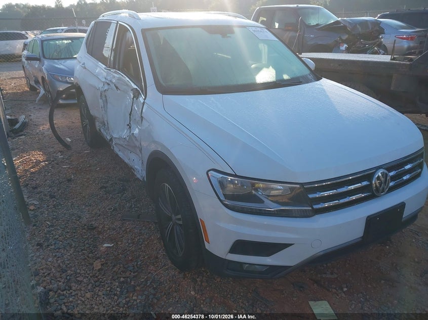 2018 VOLKSWAGEN TIGUAN 2.0T SE/2.0T SEL | 3VV2B7AXXJM037788 | UPCARS
