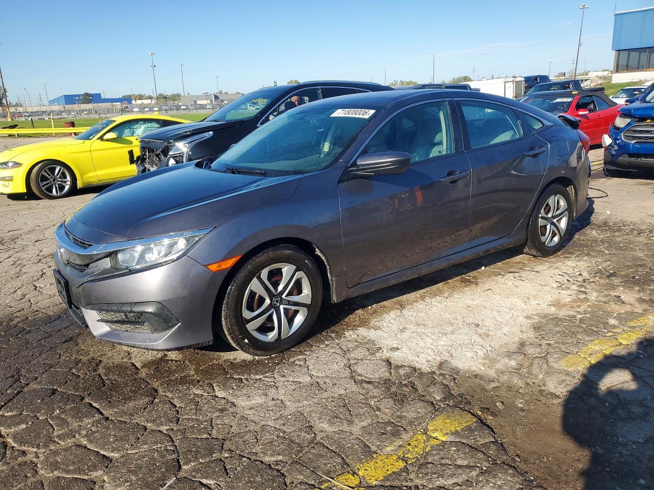 2017 HONDA CIVIC LX | 2HGFC2F58HH568781 | UPCARS