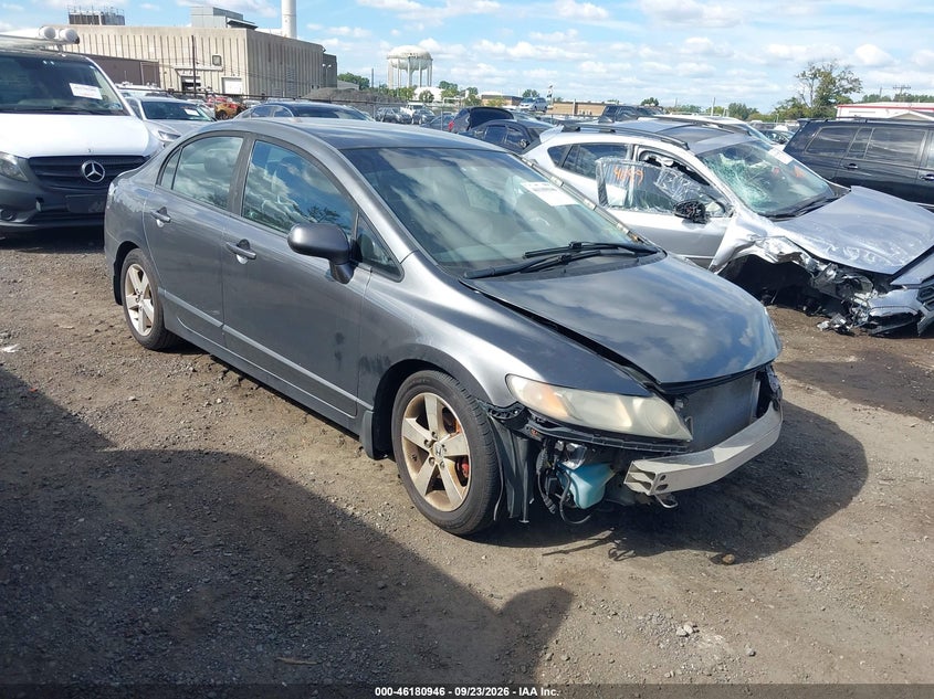 2011 HONDA CIVIC LX | 19XFA1F50BE048981 | UPCARS