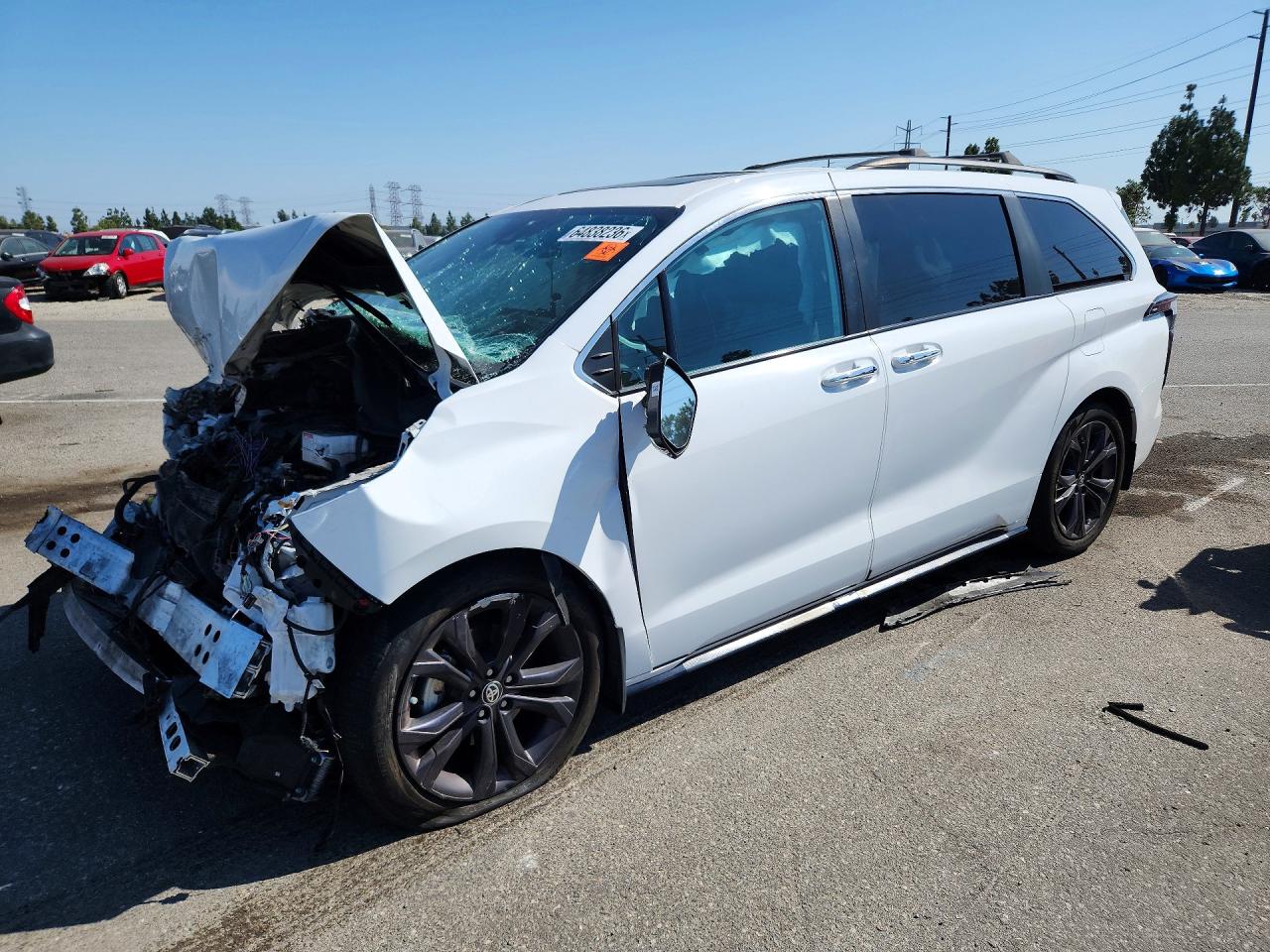 2024 TOYOTA SIENNA XSE | 5TDCRKEC1RS204317 | UPCARS