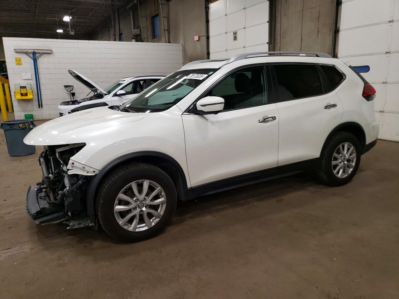2017 NISSAN ROGUE SV | 5N1AT2MV7HC896512 | UPCARS
