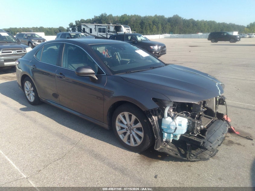 2019 TOYOTA CAMRY LE | 4T1B11HK6KU242784 | UPCARS