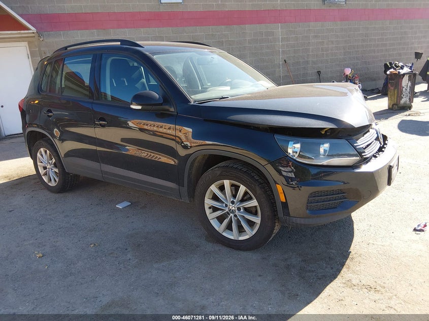 2017 VOLKSWAGEN TIGUAN 2.0T/2.0T S | WVGBV7AX3HK051115 | UPCARS