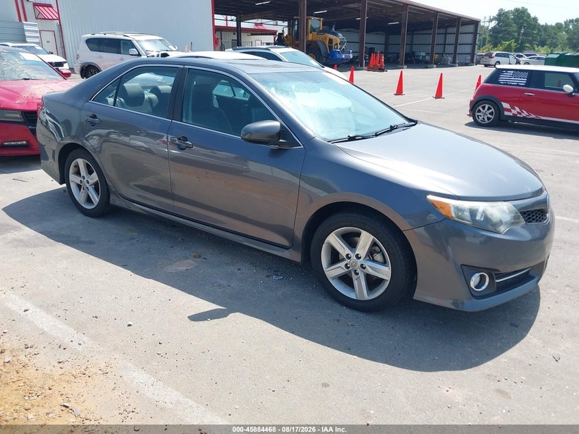 2014 TOYOTA CAMRY SE | 4T1BF1FK9EU428473 | UPCARS