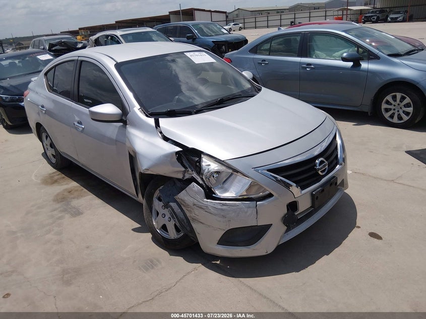 2019 NISSAN VERSA 1.6 SV | 3N1CN7AP7KL852065 | UPCARS