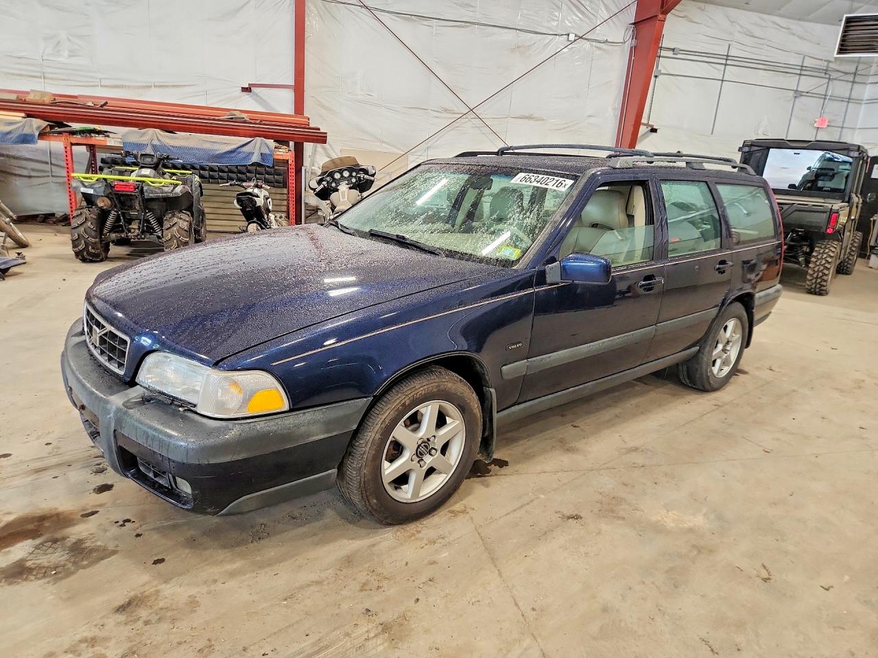 1998 VOLVO V70 XC | YV1LZ5646W2494754 | UPCARS