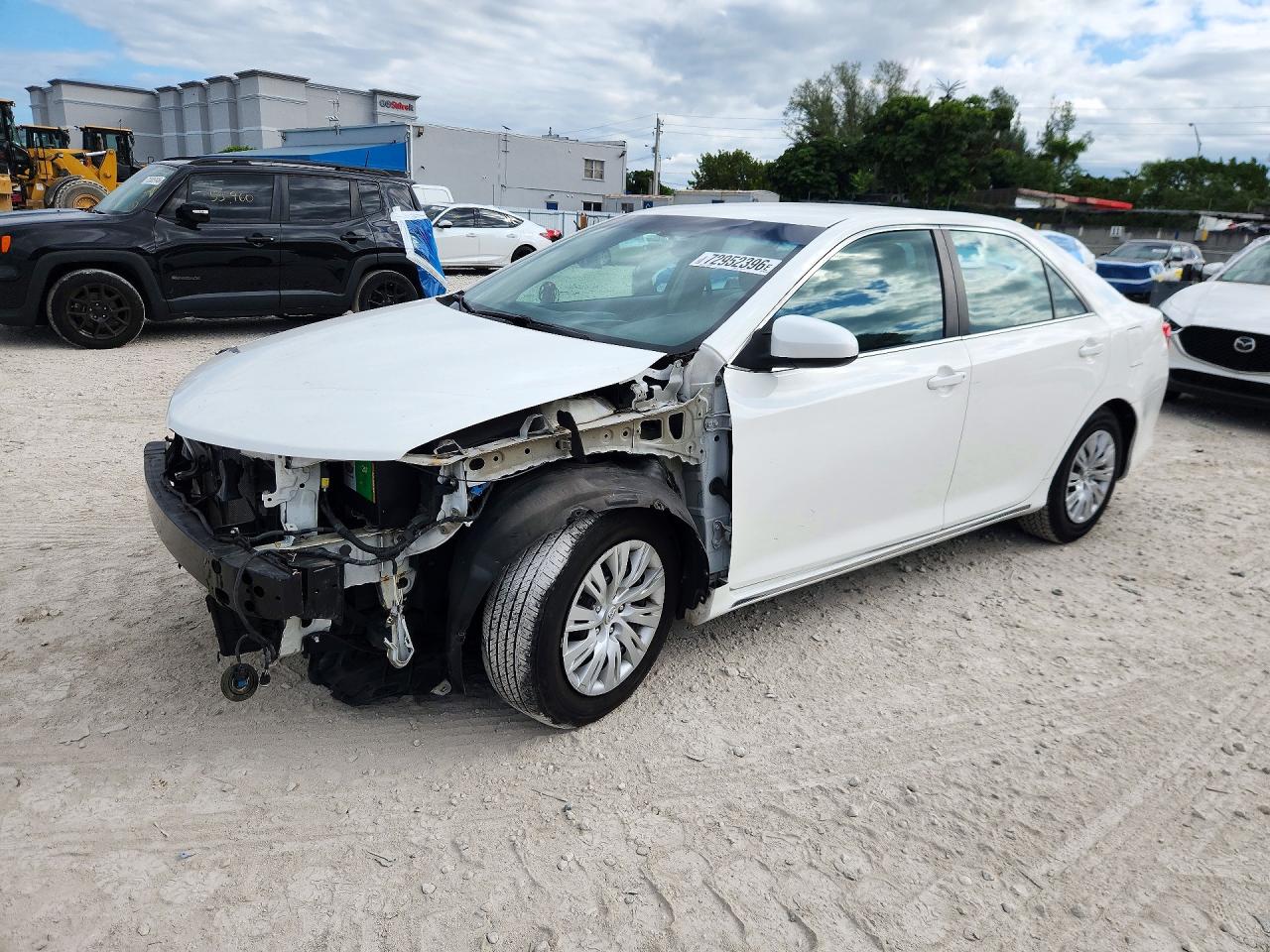 2014 TOYOTA CAMRY LE | 4T4BF1FK5ER414513 | UPCARS