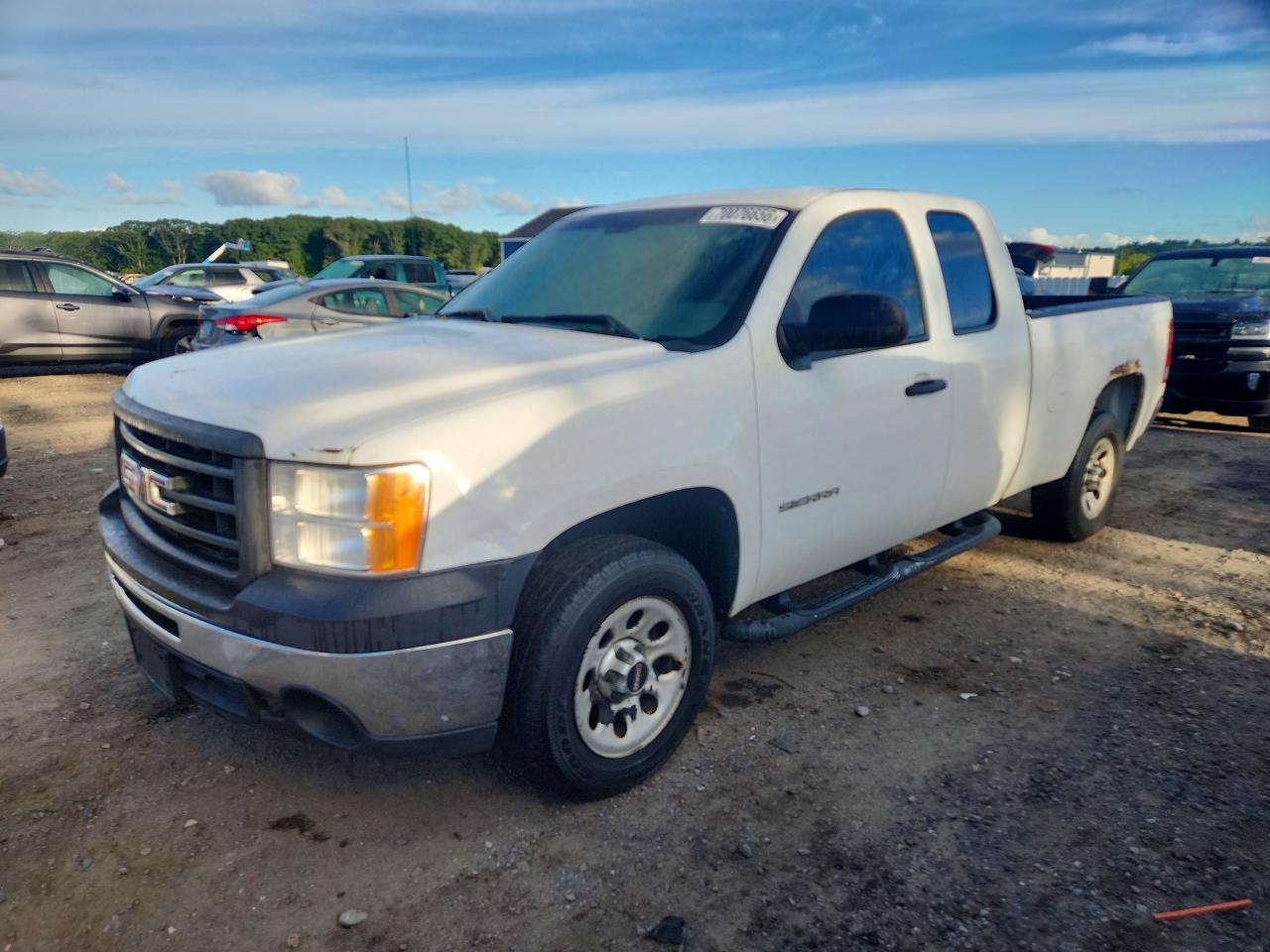 2011 GMC SIERRA C1500 | 1GTR1TEX3BZ403576 | UPCARS