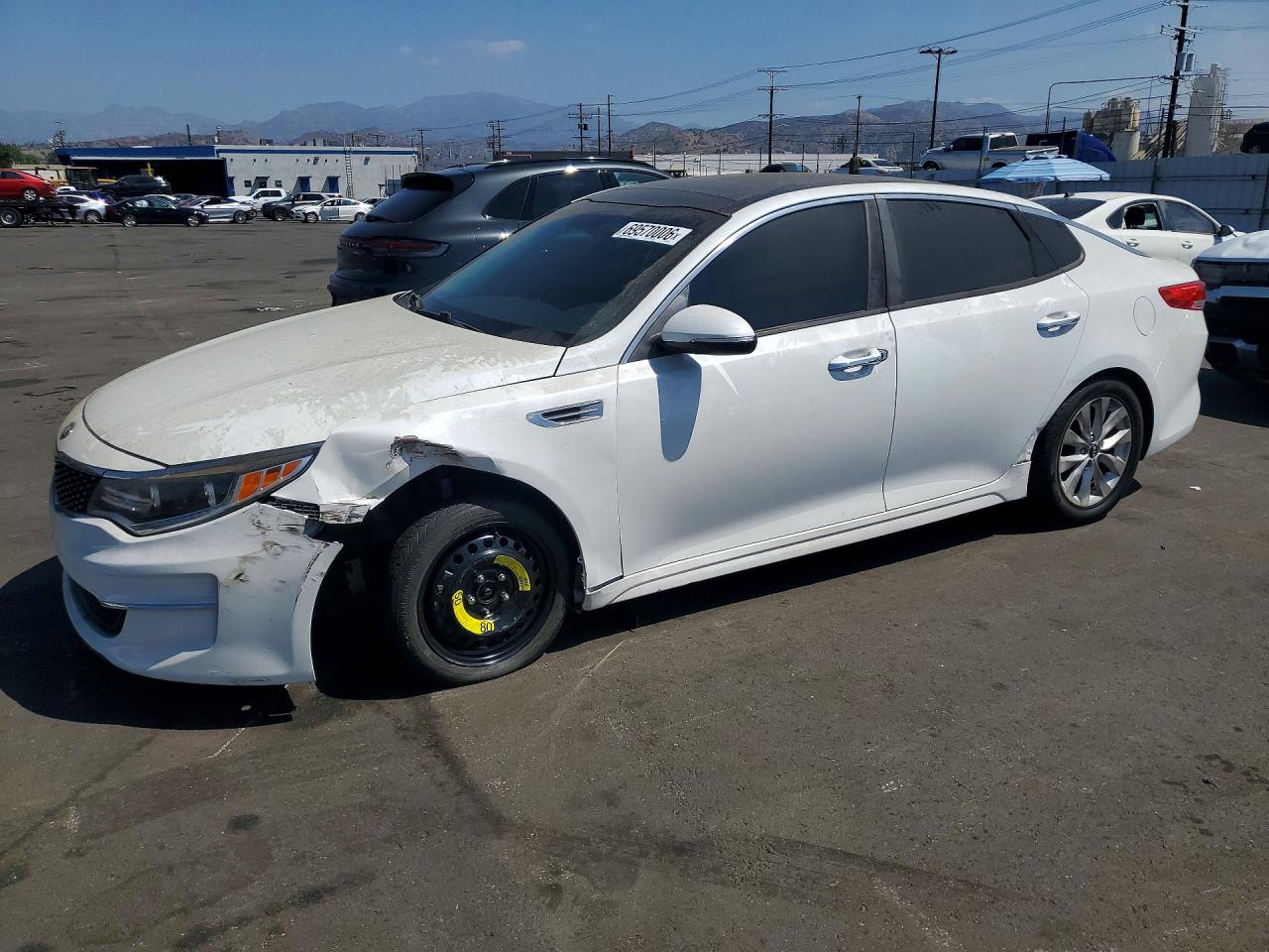 2016 KIA OPTIMA EX | 5XXGU4L37GG051990 | UPCARS