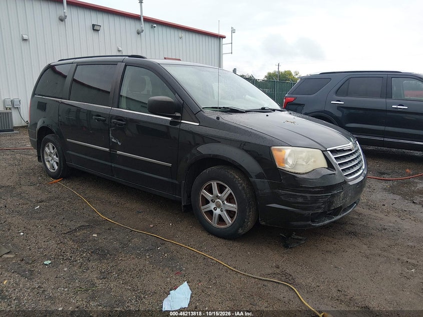 2010 CHRYSLER TOWN & COUNTRY TOURING | 2A4RR5D14AR131947 | UPCARS