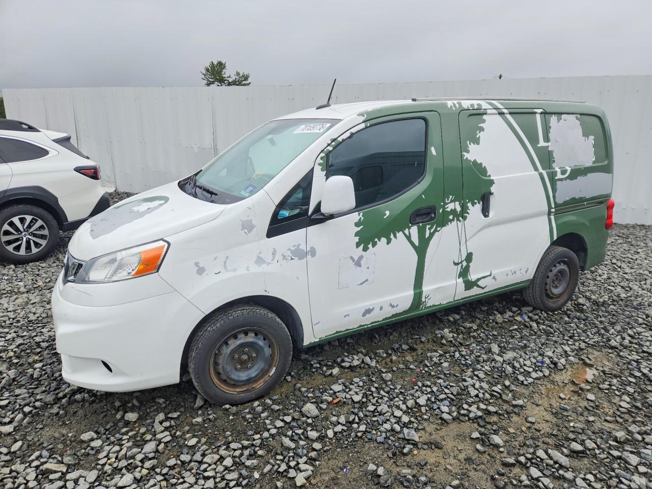 2015 NISSAN NV SV | 3N6CM0KN2FK696904 | UPCARS
