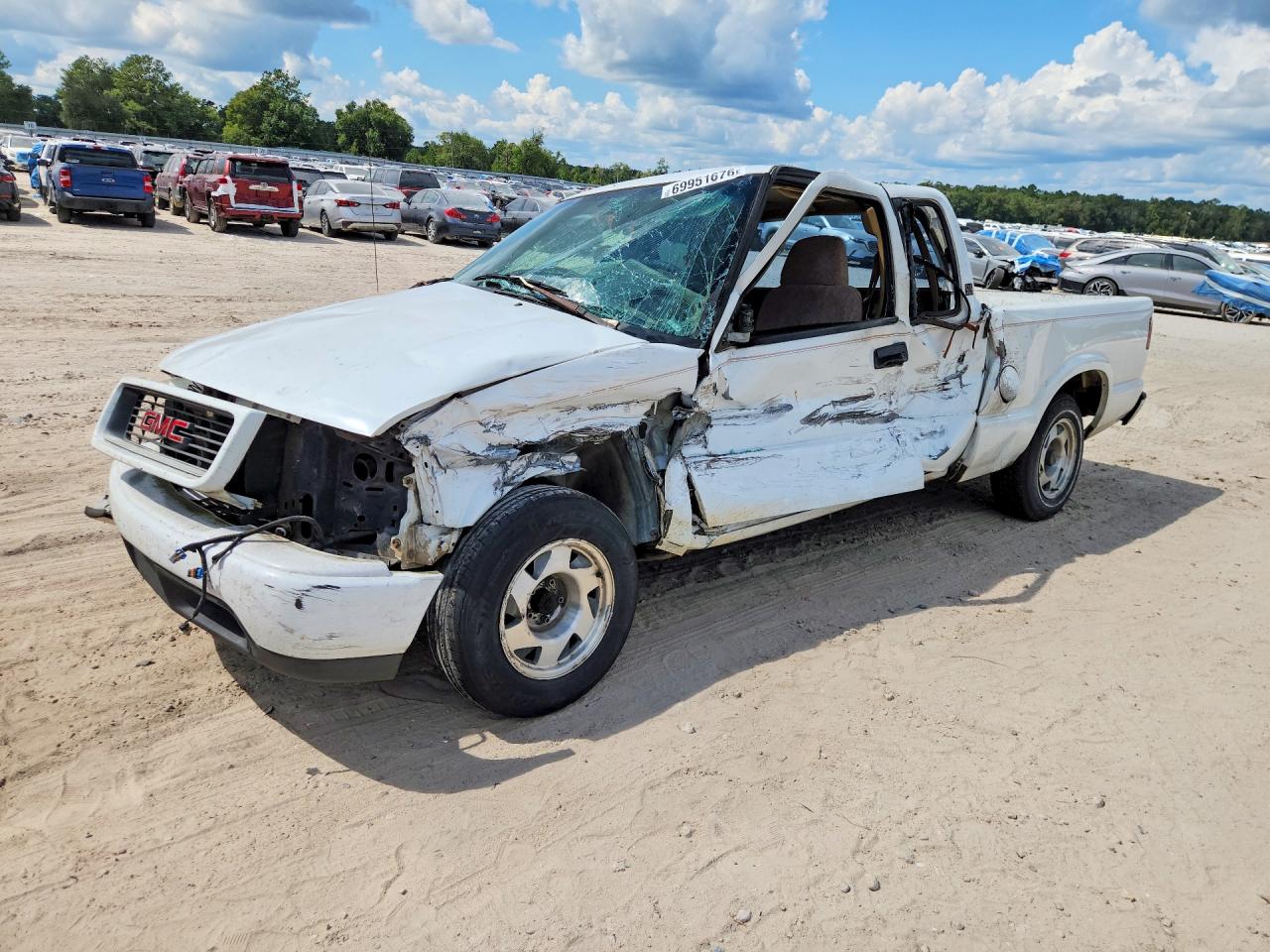 2000 GMC SONOMA | 1GTCS19W6Y8221488 | UPCARS