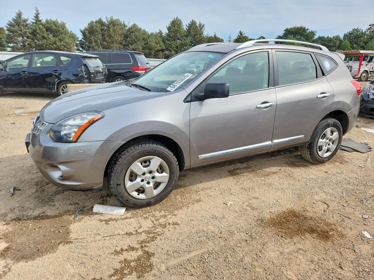 2015 NISSAN ROGUE S | JN8AS5MTXFW153317 | UPCARS