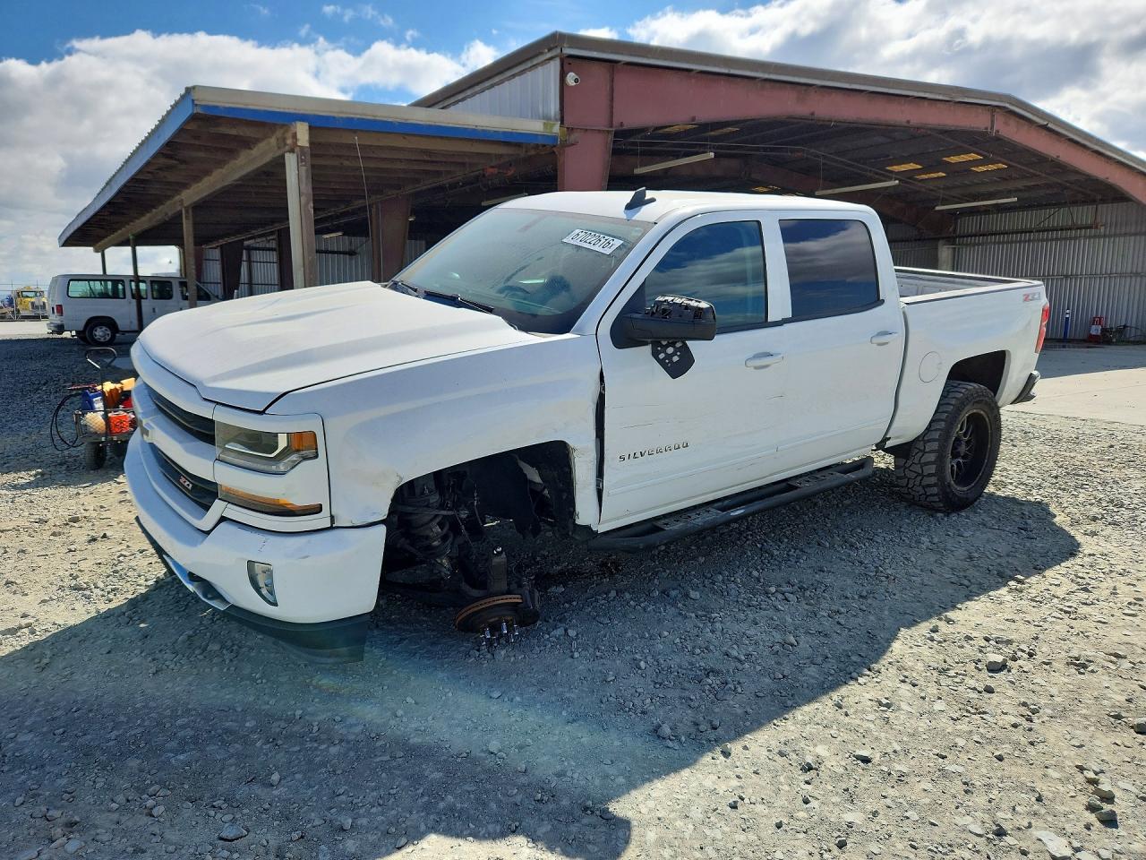 2017 CHEVROLET SILVERADO K1500 LT | 3GCUKREC8HG336859 | UPCARS
