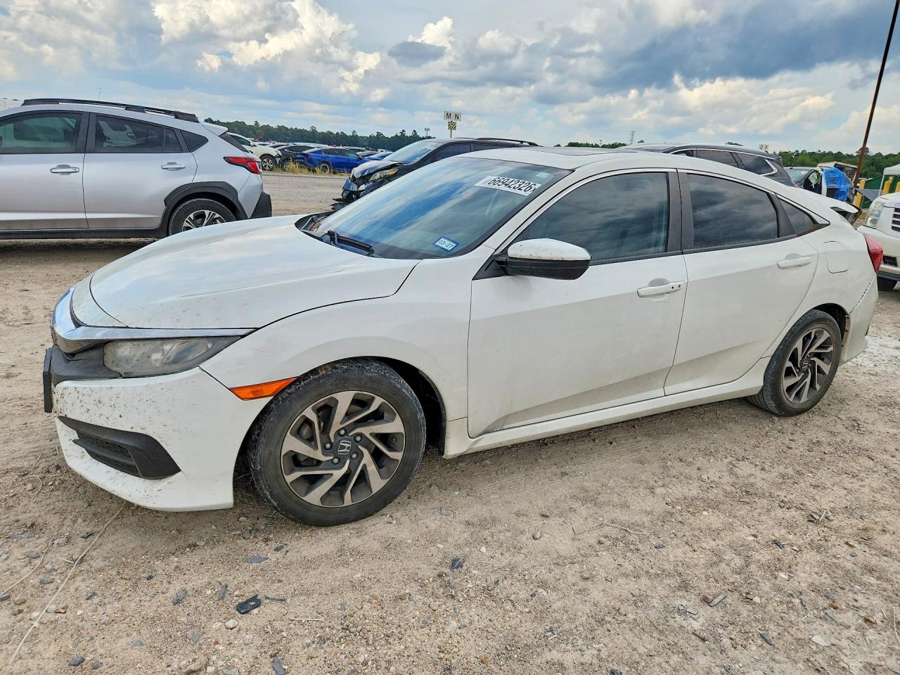 2018 HONDA CIVIC EX | 19XFC2F75JE010923 | UPCARS