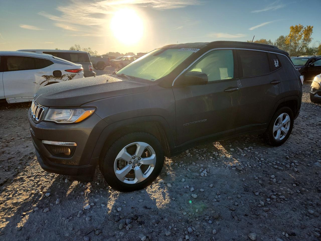 2019 JEEP COMPASS | 3C4NJDBBXKT641929 | UPCARS