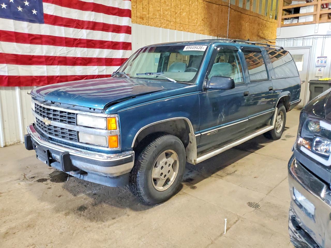 1993 CHEVROLET SUBURBAN K1500 | 1GNFK16K2PJ382191 | UPCARS