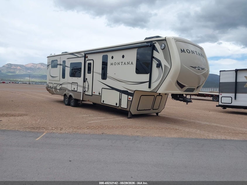 2018 KEYSTONE RV MONTANA | 4YDF37921J4704147 | UPCARS
