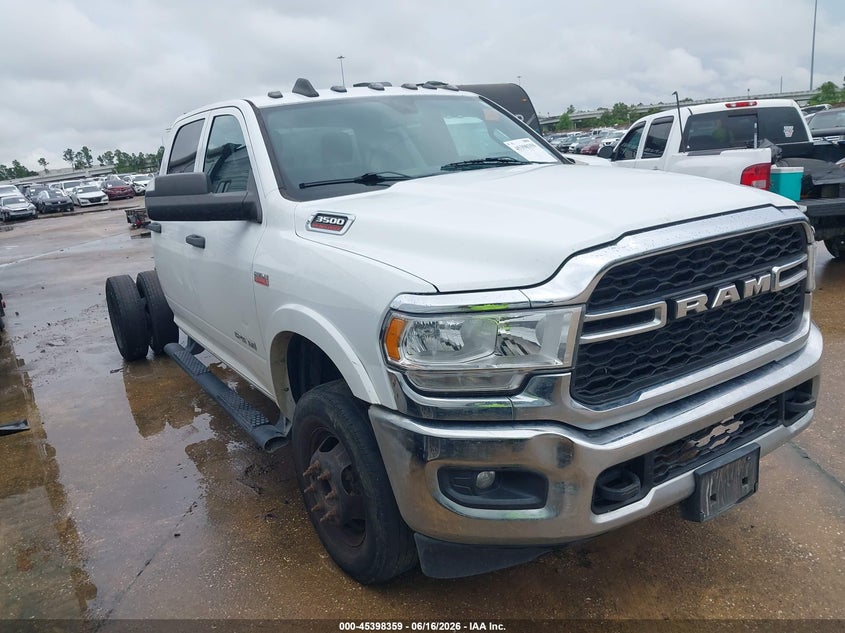 2021 RAM 3500 CHASSIS TRADESMAN/SLT/LARAMIE/LIMITED | 3C7WRTCJXMG604116 | UPCARS