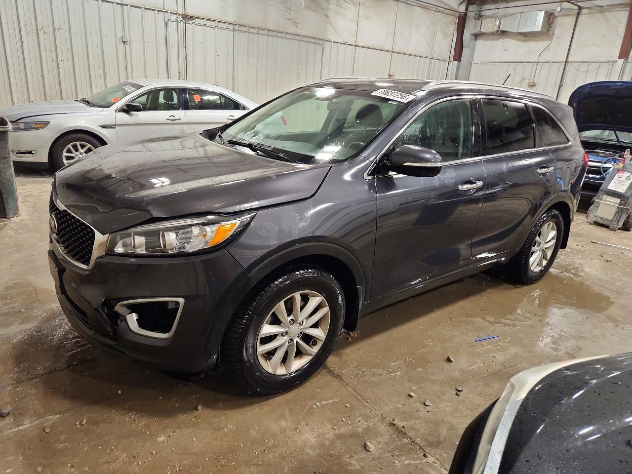 2018 KIA SORENTO LX V6 | 5XYPG4A51JG390727 | UPCARS