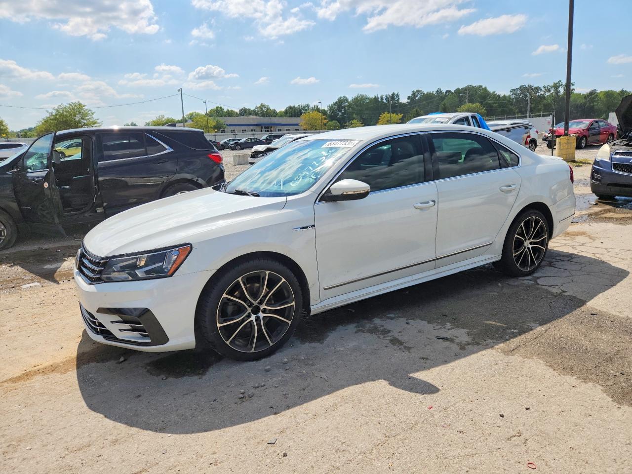 2017 VOLKSWAGEN PASSAT R-LINE | 1VWDT7A31HC001370 | UPCARS
