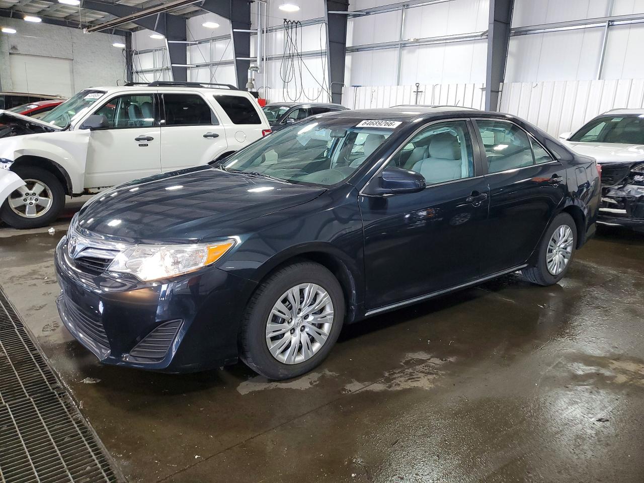 2014 TOYOTA CAMRY LE | 4T4BF1FKXER443585 | UPCARS