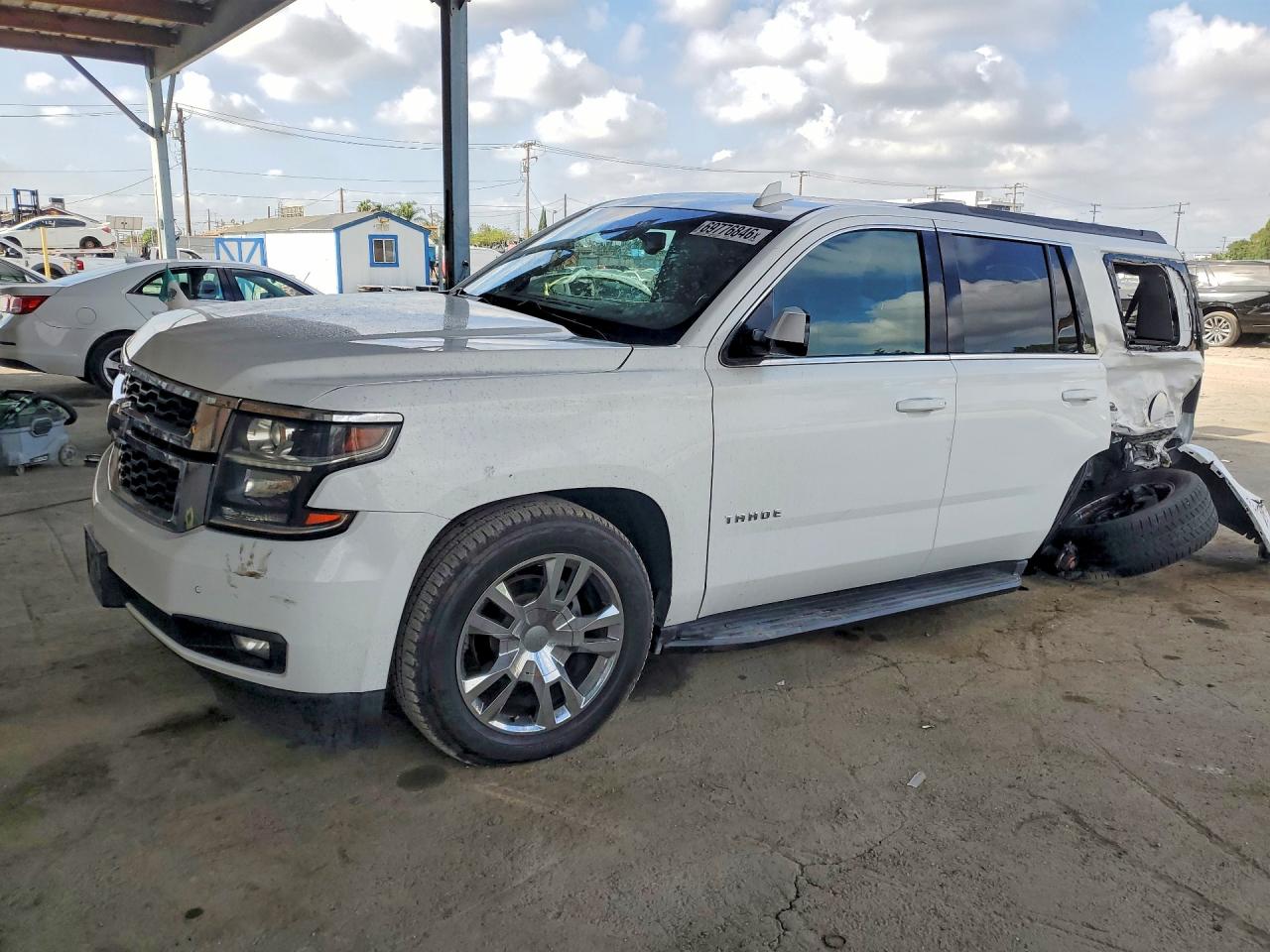 2019 CHEVROLET TAHOE C1500 LT | 1GNSCBKC9KR156496 | UPCARS