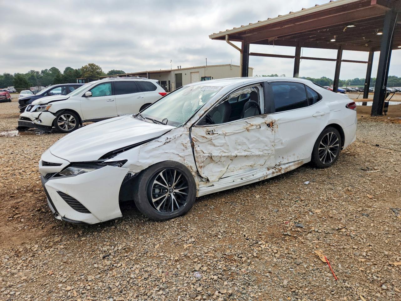 2020 TOYOTA CAMRY SE | 4T1G11AK3LU350779 | UPCARS