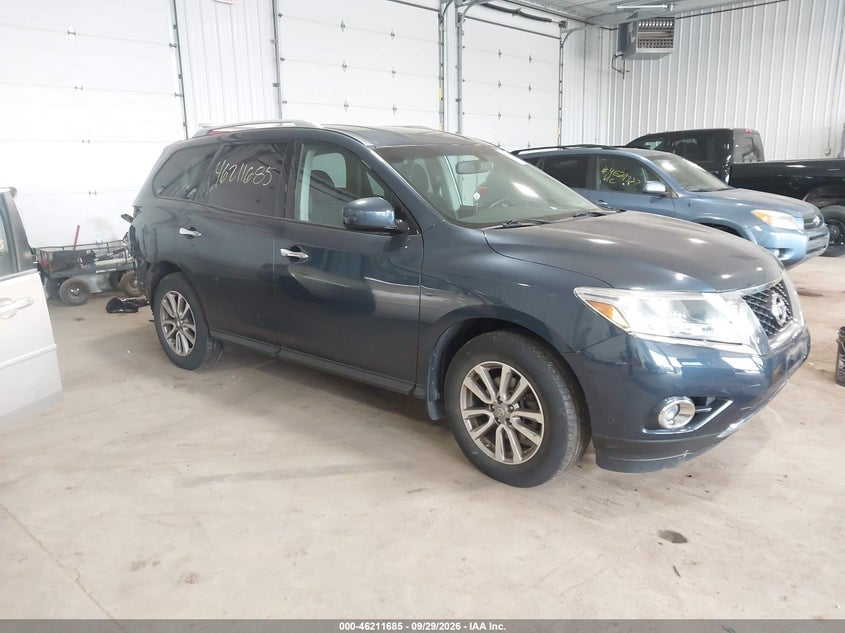 2016 NISSAN PATHFINDER SV | 5N1AR2MM3GC643479 | UPCARS