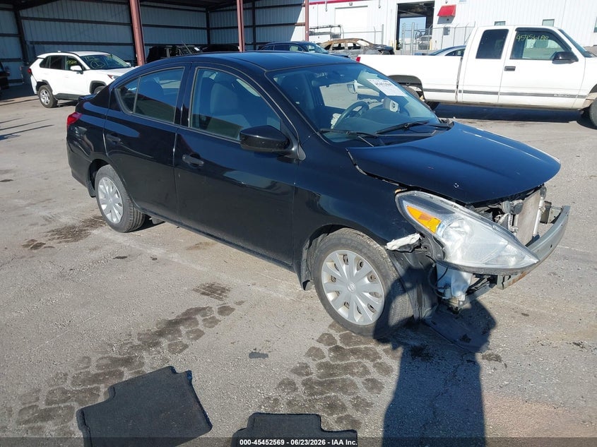 2018 NISSAN VERSA 1.6 S+ | 3N1CN7AP4JL839529 | UPCARS