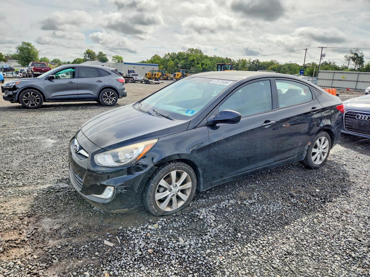 2013 HYUNDAI ACCENT GLS | KMHCU4AE1DU577570 | UPCARS