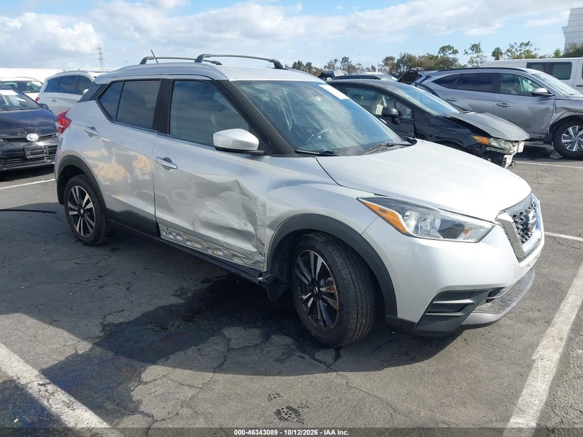 2018 NISSAN KICK SV | 3N1CP5CU3JL526702 | UPCARS