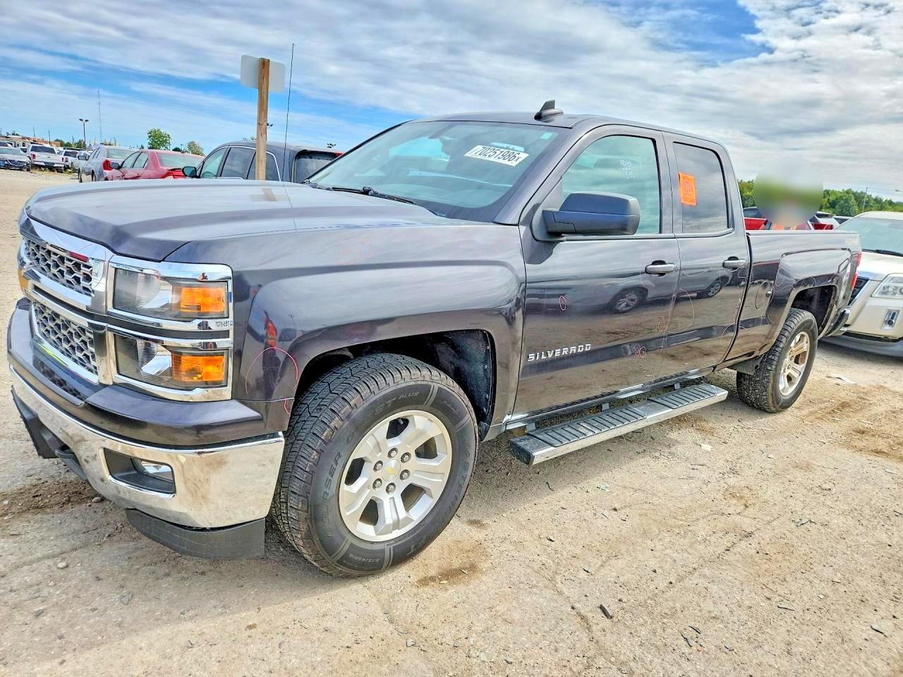 2015 CHEVROLET SILVERADO K1500 LT | 1GCVKREC4FZ384456 | UPCARS
