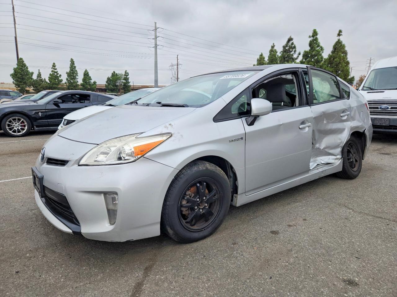 2013 TOYOTA PRIUS THREE | JTDKN3DU1D5652272 | UPCARS