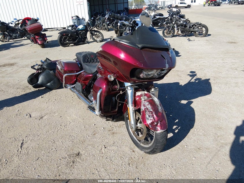 2016 HARLEY-DAVIDSON FLTRU | 1HD1KGL11GB689202 | UPCARS
