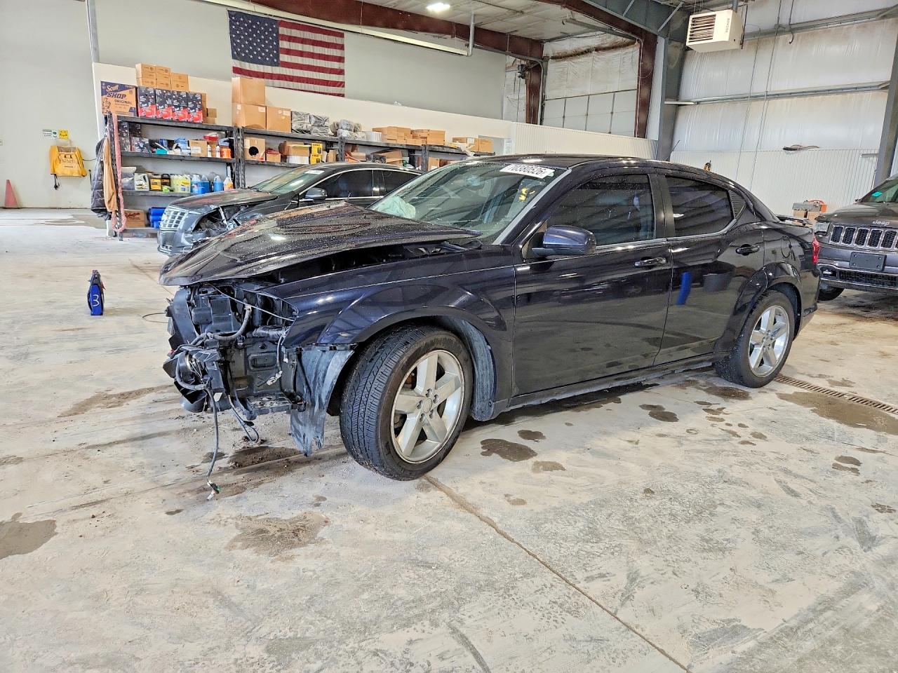 2011 DODGE AVENGER LUX | 1B3BD2FG2BN550238 | UPCARS