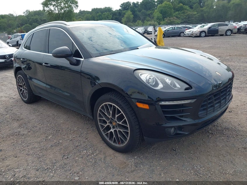 2016 PORSCHE MACAN S | WP1AB2A50GLB57717 | UPCARS