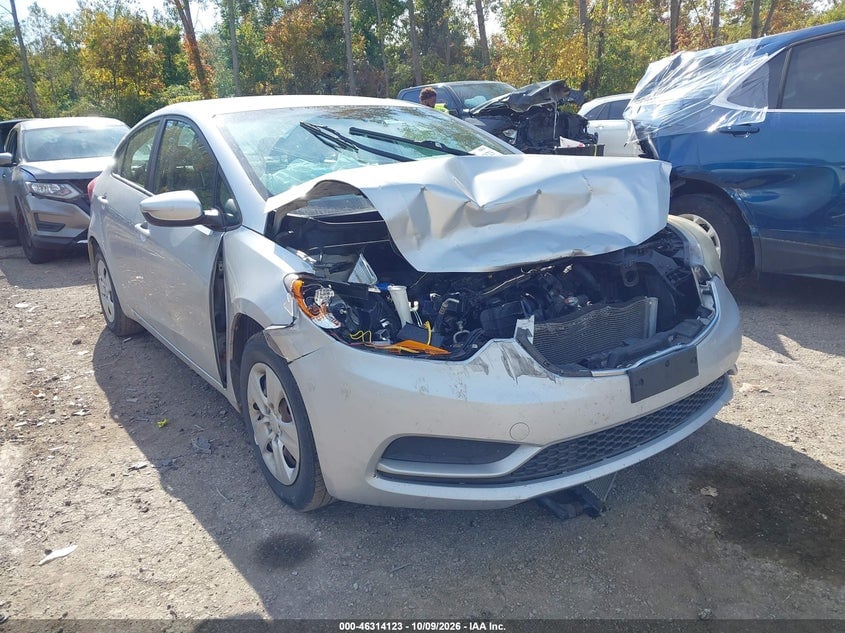 2016 KIA FORTE LX | KNAFK4A62G5523951 | UPCARS